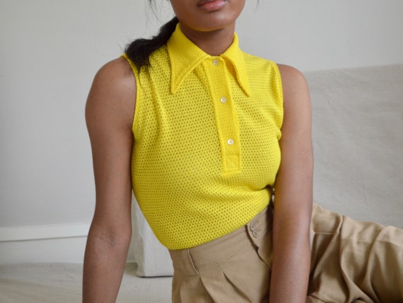 lemon yellow 70s perforated knit sleeveless colla… - image 4