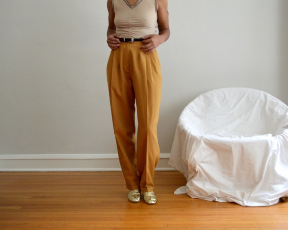 wool mustard yellow pleated trousers / 28w