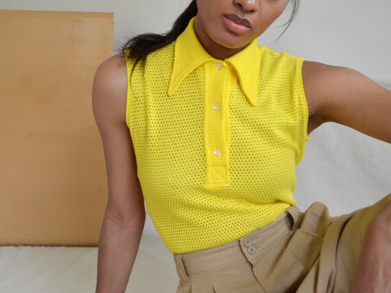 lemon yellow 70s perforated knit sleeveless colla… - image 2