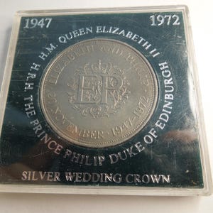 Elizabeth 2nd and Philip, 25th Wedding Anniversary Crown, British, 1972, 25 New Pence