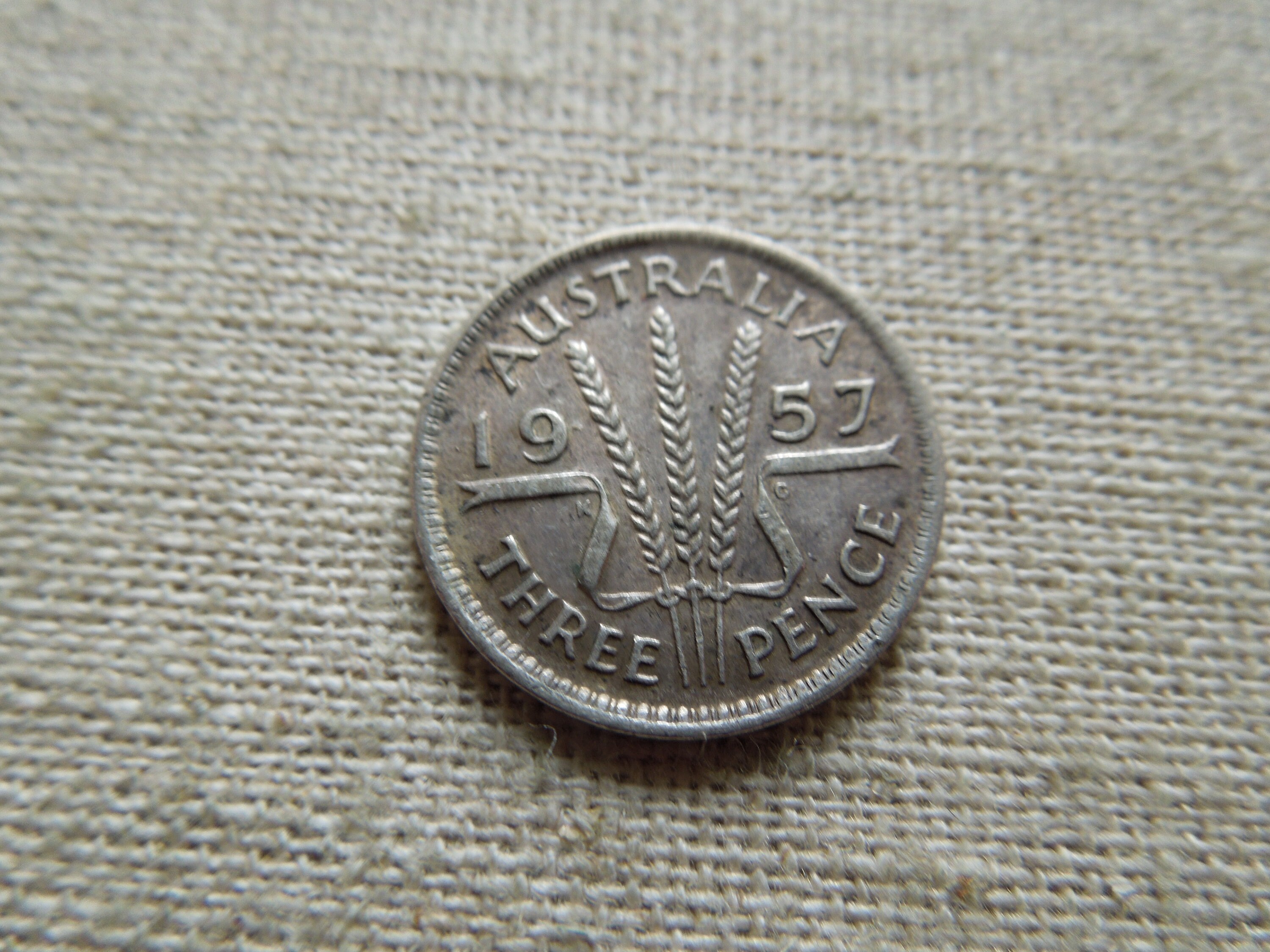 オーストラリア 3ペンス硬貨 1951～1957年 銀貨 3ペンス - 切り売り