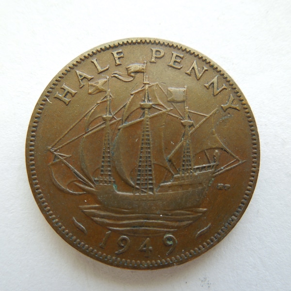 British Half Penny, Ship Type, 1941 to 1966, King George 6th and Queen Elizabeth II, Several Years Available.  Sell By The Piece