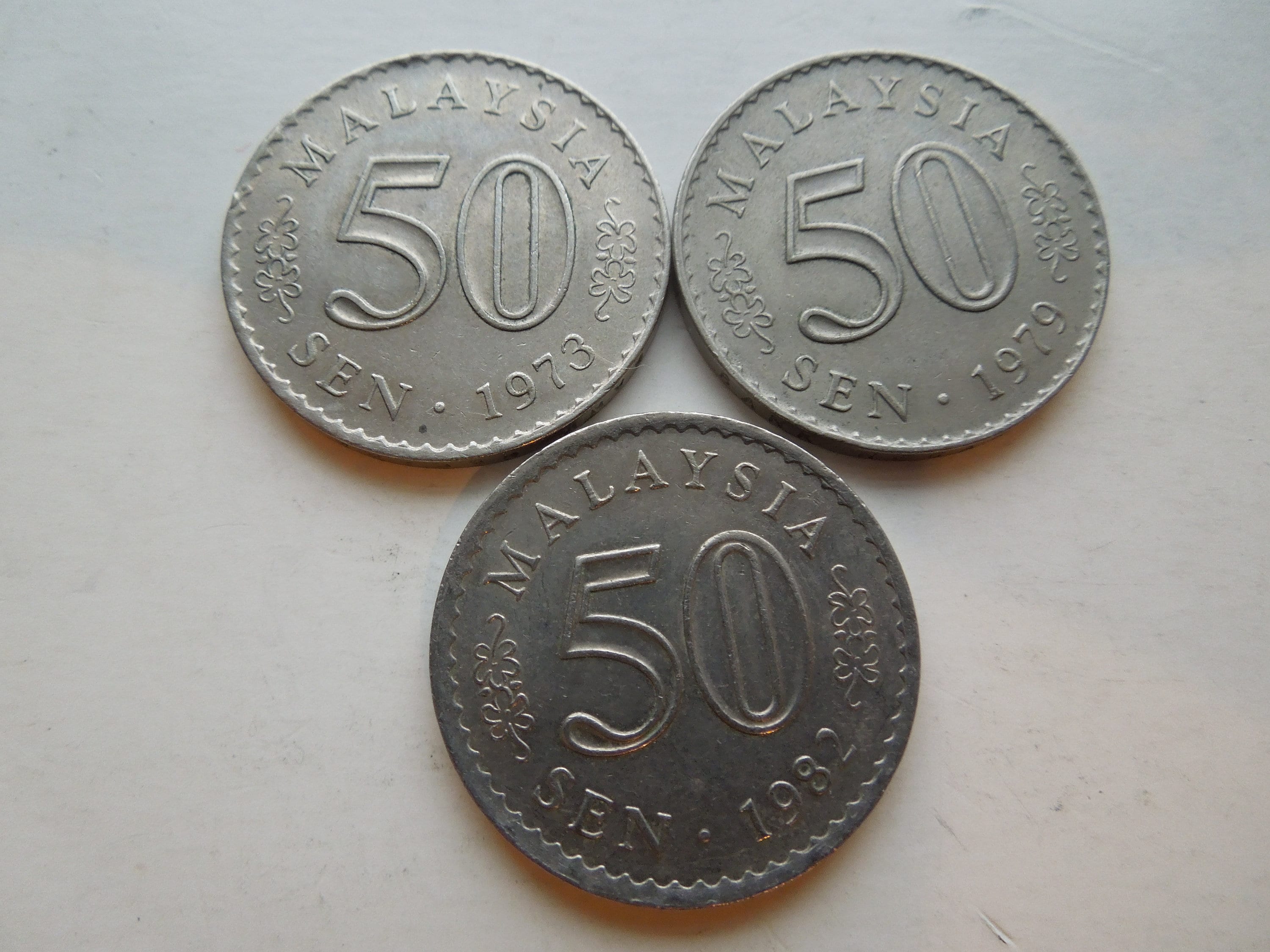 マレーシア硬貨、50セン、1973年～2002年、複数年分あり、枚単位で販売