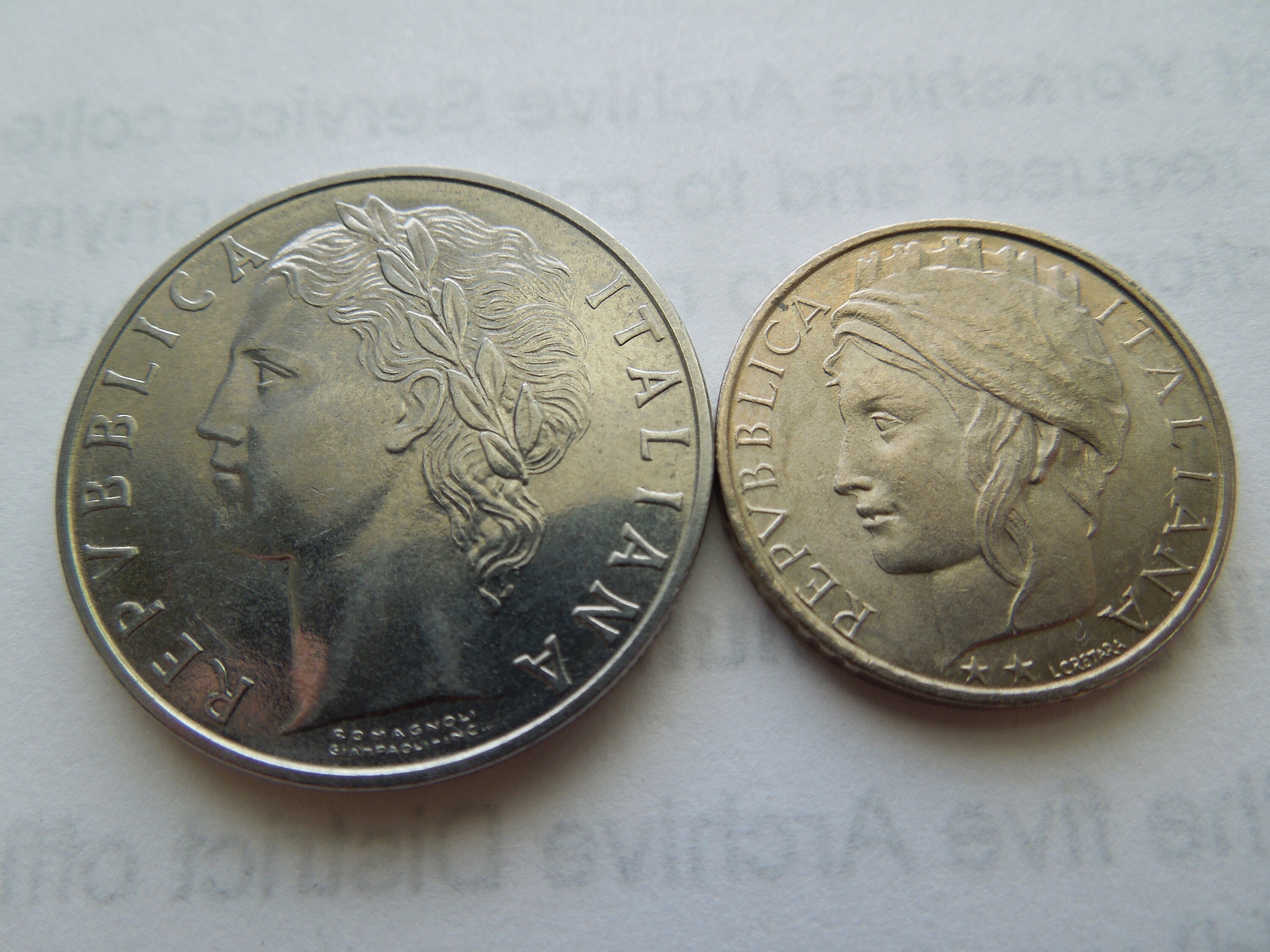 イタリア硬貨、100リラ、センチュリアン、大小、1955～1992年、枚数