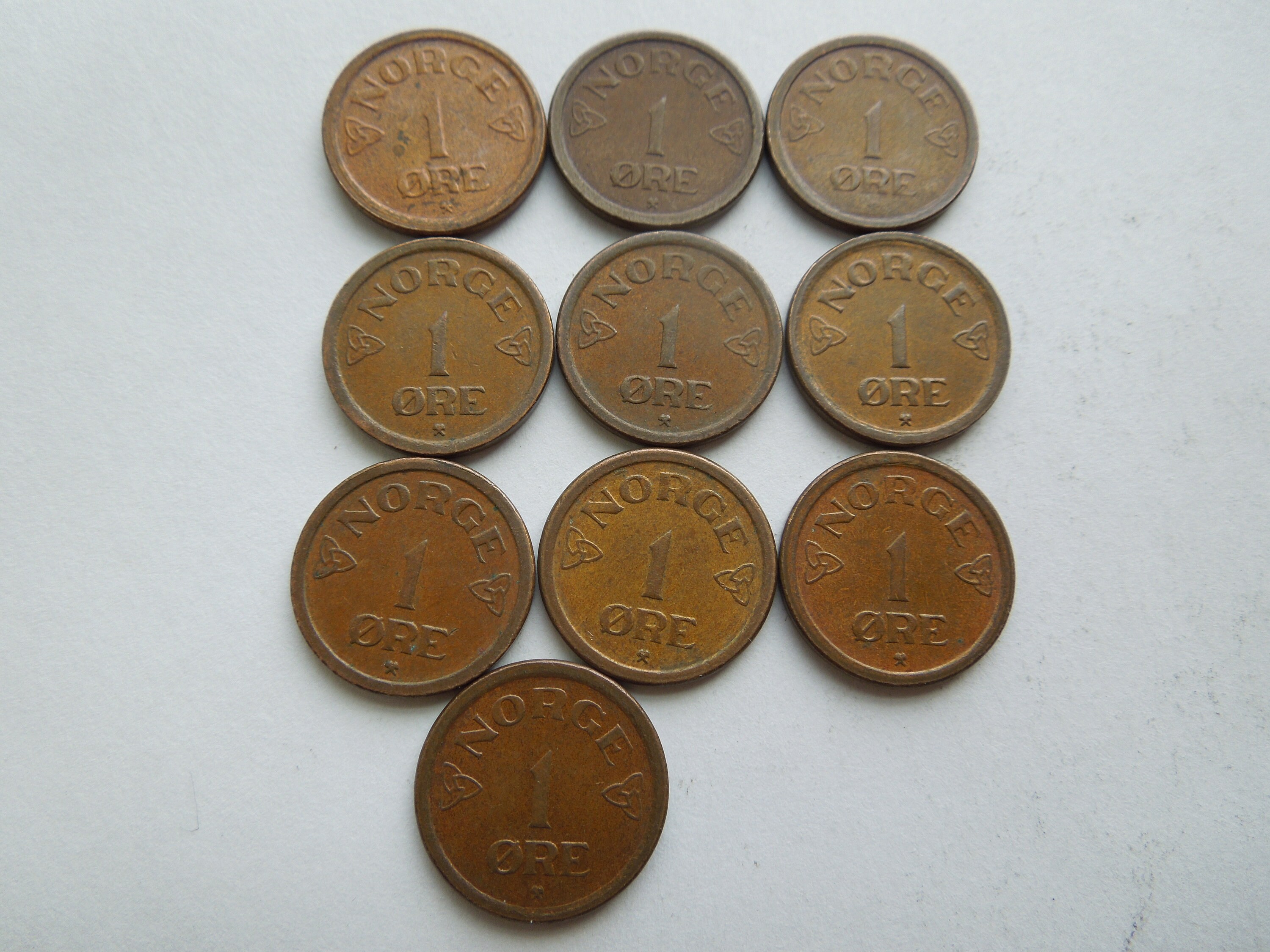 ノルウェー硬貨、1オーレ、1940年から1957年、ハーケン7世、ブロンズ製