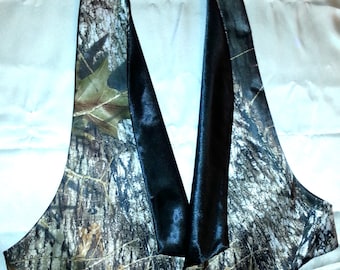 Mossy Oak® New Break Up Satin Tuxedo Vest