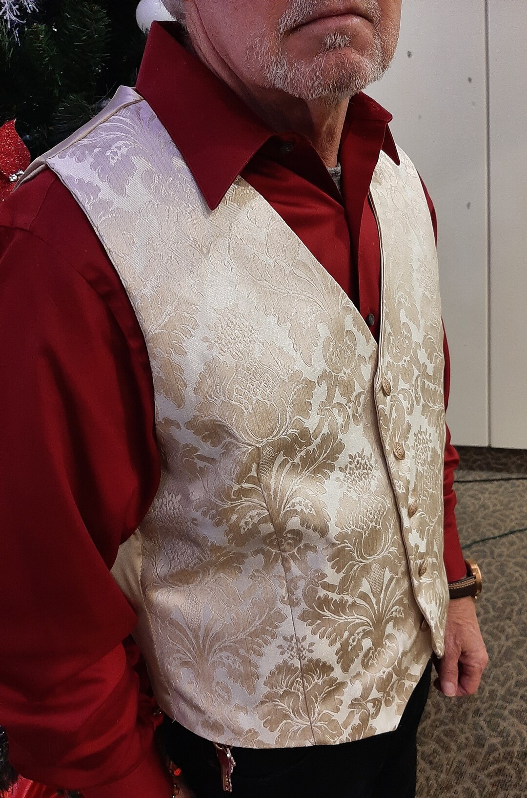 Men's Champagne Diamond Pattern 4-Piece Men's Vest Set Also available in Big and Tall Sizes