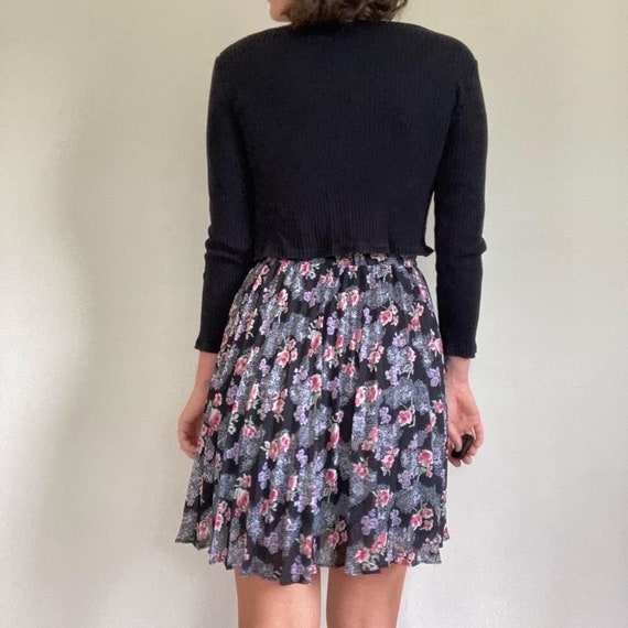 True vintage high waisted pleated mini skirt - image 4