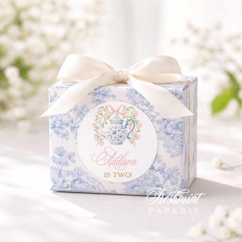 Etiquetas ou adesivos para lembrancinhas que combinam com qualquer convite da nossa loja. imagem 2