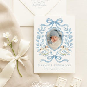 Anuncio de nacimiento con escudo de bambú azul, anuncio de nacimiento de niño, anuncio de nacimiento, anuncio de nacimiento con monograma, caballo mecedor