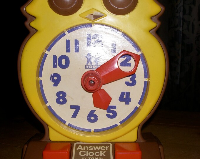 Vintage Tomy Owl Answer Clock Educational Toy 1975 Etsy