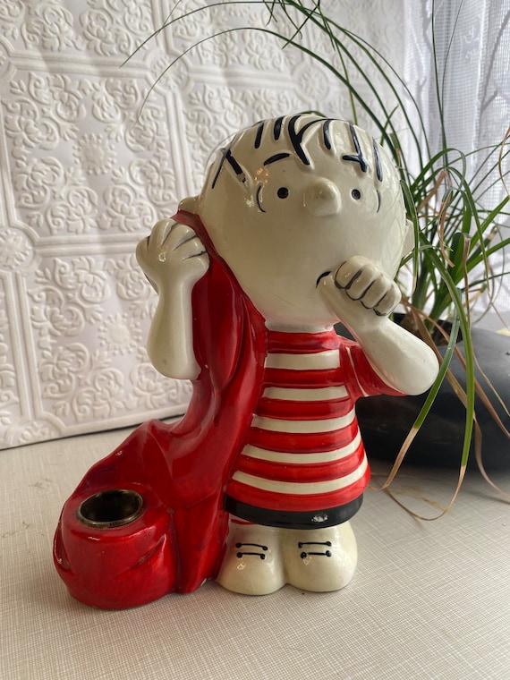 Vintage Hallmark Linus Peanuts candleholder figurine