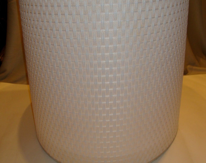 Large Tall Vintage White Basket Weave Barrel Drum Lamp Shade Etsy