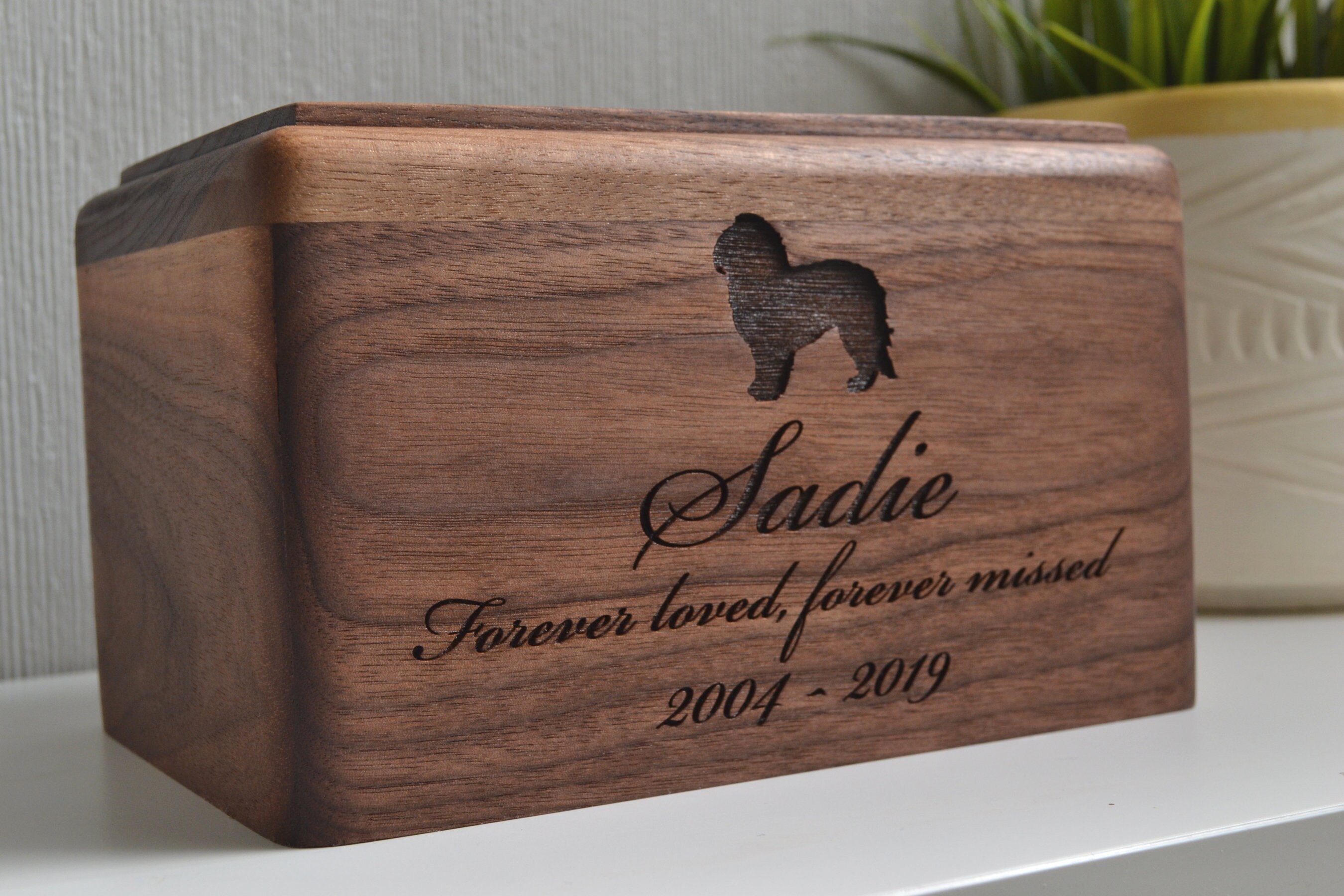 限定特価 さくら機電Irish Wolfhound 2, Urn for Dog Ashes Memorial with Statue