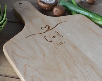 Cutting Board With Handle | Hardwood | Personalized | Custom Engraved | Wedding Gift | Mother's Day | Paddle Board
