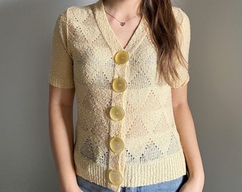 Knitted shirt yellow