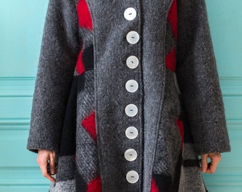 Cappotto in lana con bottone lucido WGK 1