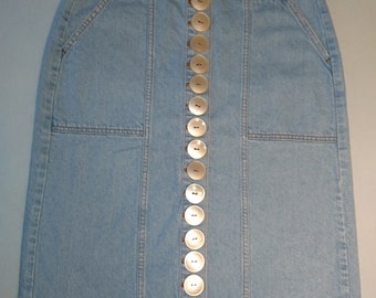 Denim skirt* front Button line