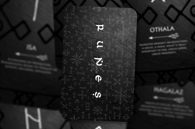 以下が含まれることがあります： 白黒のルーンカードで、縦に「Runes」という単語が白で書かれています。カードは小さな白いルーンのパターンで覆われています。