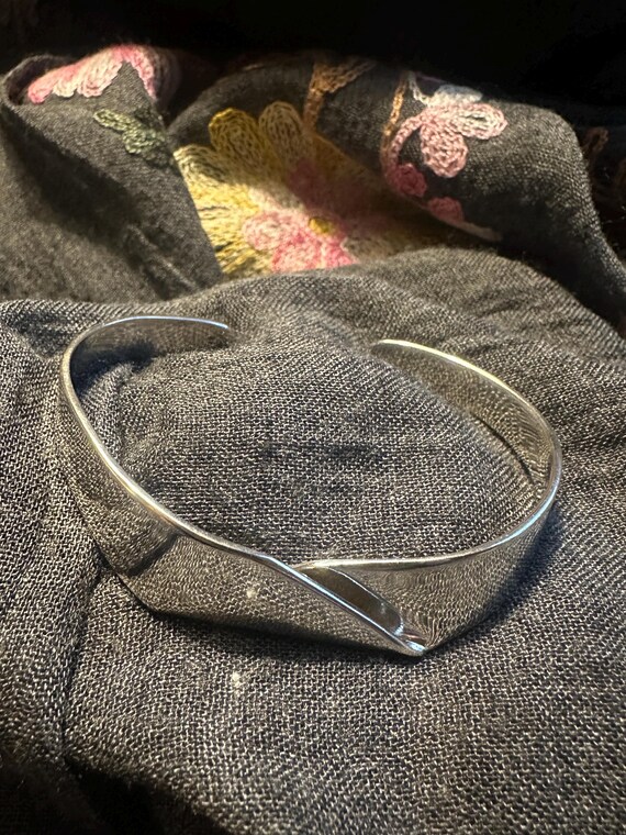 Absolutely stunning Vintage Solid Sterling Silver… - image 1