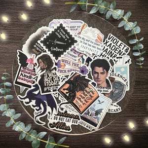 Romantasy Reader Gift | Kindle Sticker Bundle | Vinyl Decals | SJM book lovers | Spicy Smut Fan Merch | Romance Fantasy Book Club bild 8