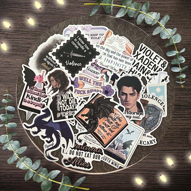 Romantasy Reader Gift | Kindle Sticker Bundle | Vinyl Decals | SJM book lovers | Spicy Smut Fan Merch | Romance Fantasy Book Club bild 8