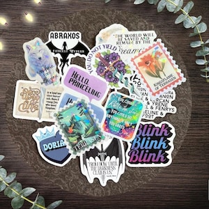 Romantasy Reader Gift | Kindle Sticker Bundle | Vinyl Decals | SJM book lovers | Spicy Smut Fan Merch | Romance Fantasy Book Club bild 10