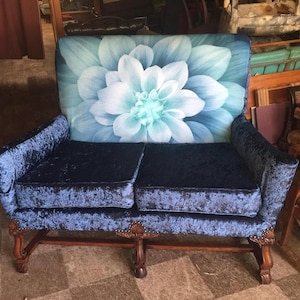 Customizable Mid-Century Modern Loveseat: Reupholstery & Restoration