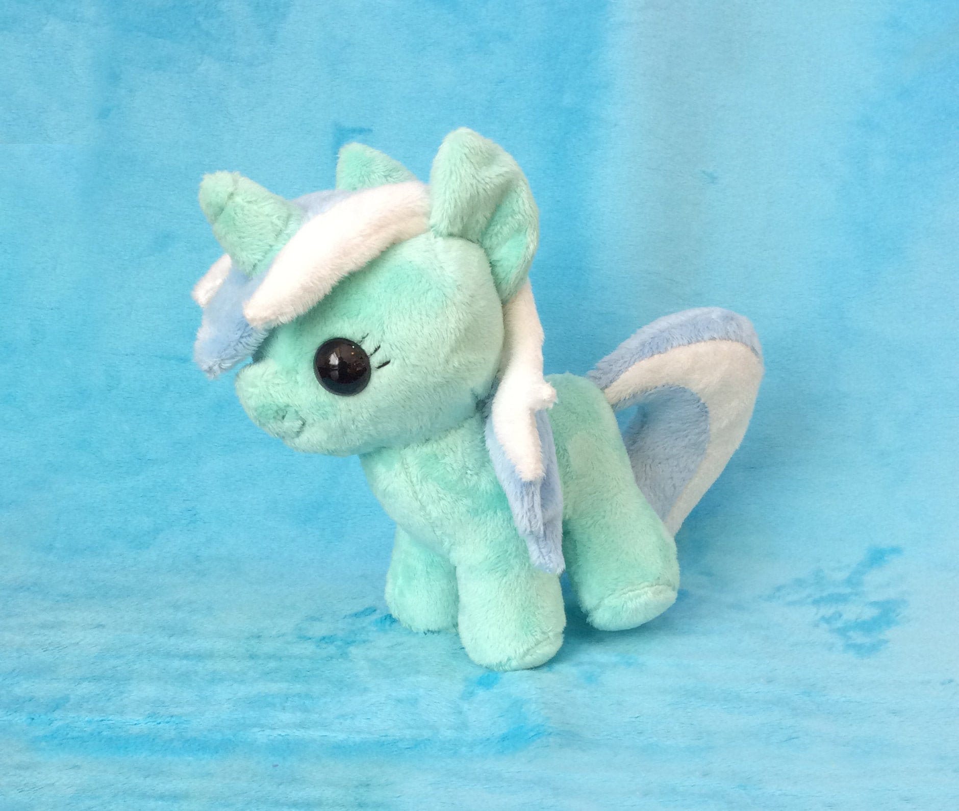 lyra plush