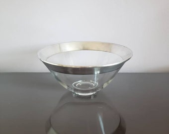 Vintage Dorothy Thorpe 10 inch Silver Rim Serving Bowl