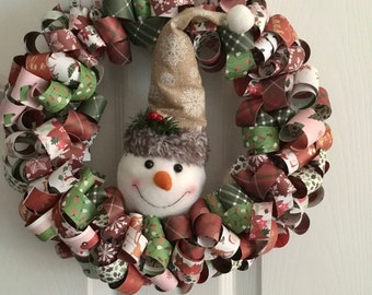 Christmas Curly Scrapbook Paper Wreath w/ lightup snowman