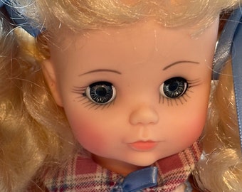 Goldilocks Retired Madame Alexander 14 Inch Doll Classic No. 1553