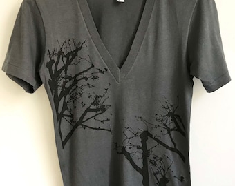 Tree Tops Unisex T shirt cotton jersey V neck short sleeve grey tee trees screen print size XS