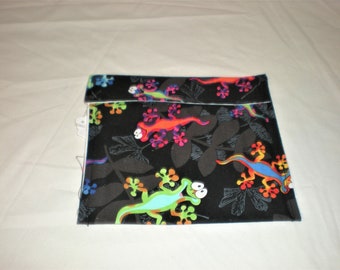 Reusable Lunch Bag - Lizards on a black background - Select a Sizew