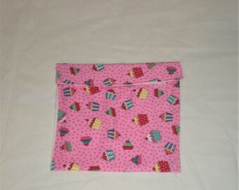 Reusable Lunch Bag - Cupcakes on a Pink Background - Select a Size