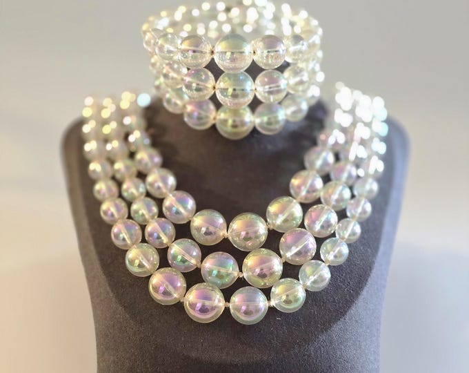 RICHELIEU Satinore Collection 3 Strand Necklace and Bracelet