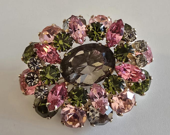SHERMAN Brooch SWAROVSKI Fuchsia and Periodot Stones