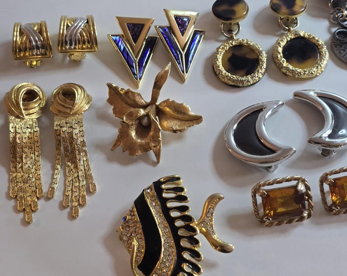 Vintage Signed Jewelry Bundle Dorlan BUTLER Sarah Cov BERGERE Parklane TRIFARI Continental