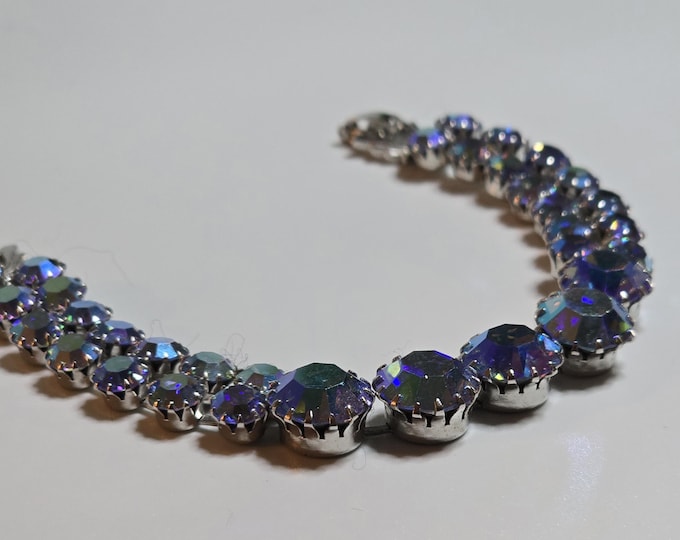 CONTINENTAL Crystal Bracelet