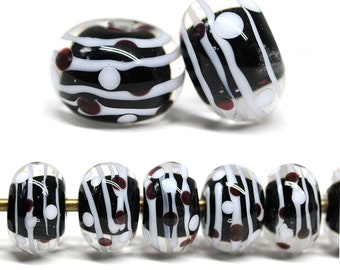 2pc Black and white glass Artisan lampwork beads for jewelry Round beads for earrings SRA