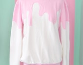 White fairy kei pullover with pink sauce