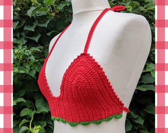 Haut mignon au crochet de fraise