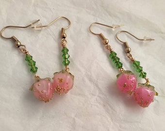 Rosebud earrings; rose earrings; flower earrings; love earrings; Valentine's earrings; mothers day earrings