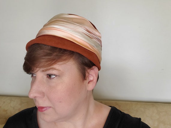 Vintage Wool Hat - 1960s - Orange Blush Pink Hat … - image 1