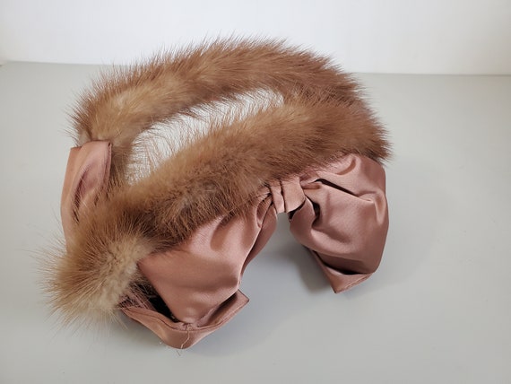 Vintage Delicate Fur Hat with Silk Bow - Light Br… - image 1