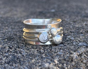 White Buffalo Ring // Spinner Rings SZ 8 // White Buffalo Turquoise Jewelry // Meditation Rings // Unisex Spinner Rings // Fidget Jewelry