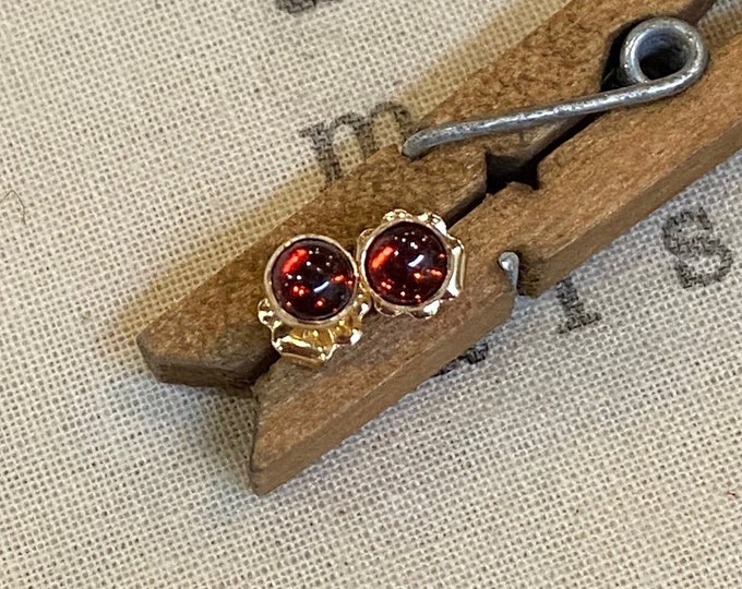 Garnet Stud Earrings // Garnet Earrings // Gold  Studs // Garnet // January Birthstone // Anniversary