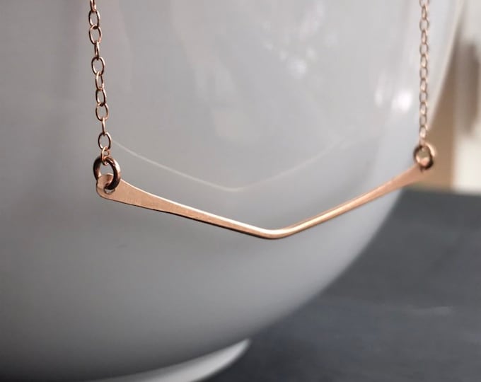Chevron Necklace // V Necklace // Minimal Jewelry // Geometric // Silver // Rose Gold // Gold