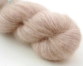 Poilues - Picking Sand Roses