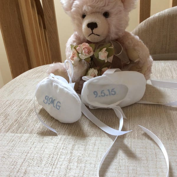 Christening Booties - Personalised booties - Baptism Booties - Christening Shoes - Christening booties with embroidered name and date